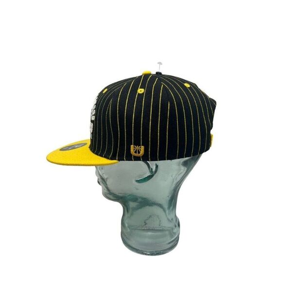NEW Ultra Game NBA LOS ANGELES LAKERS 1948 Snapback Hat Black w/ Gold Pinstripes - Picture 7 of 9